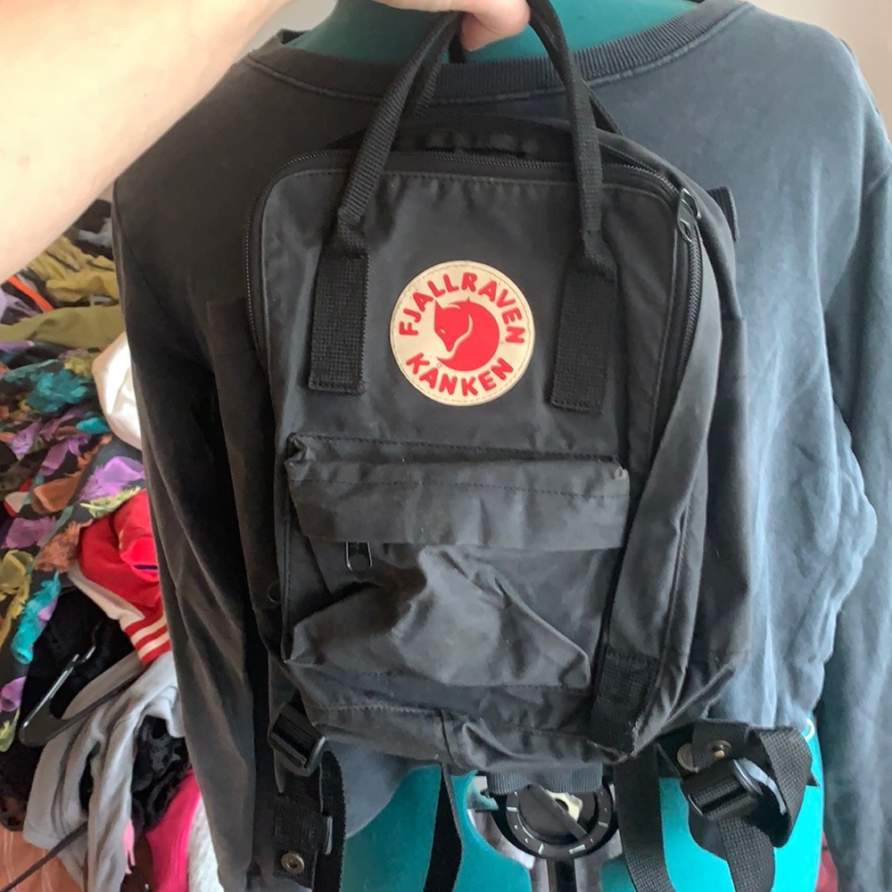 Fjallraven Kanken mini!